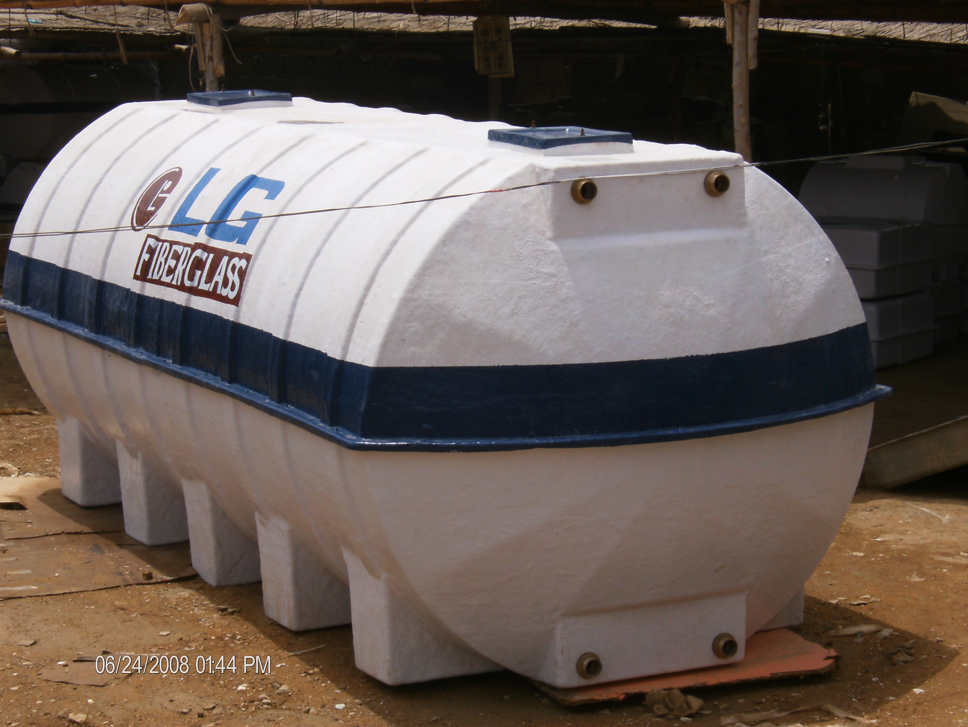 FIBERGLASS WATER TANK 5000US GALLONS AK FIBERGLASS