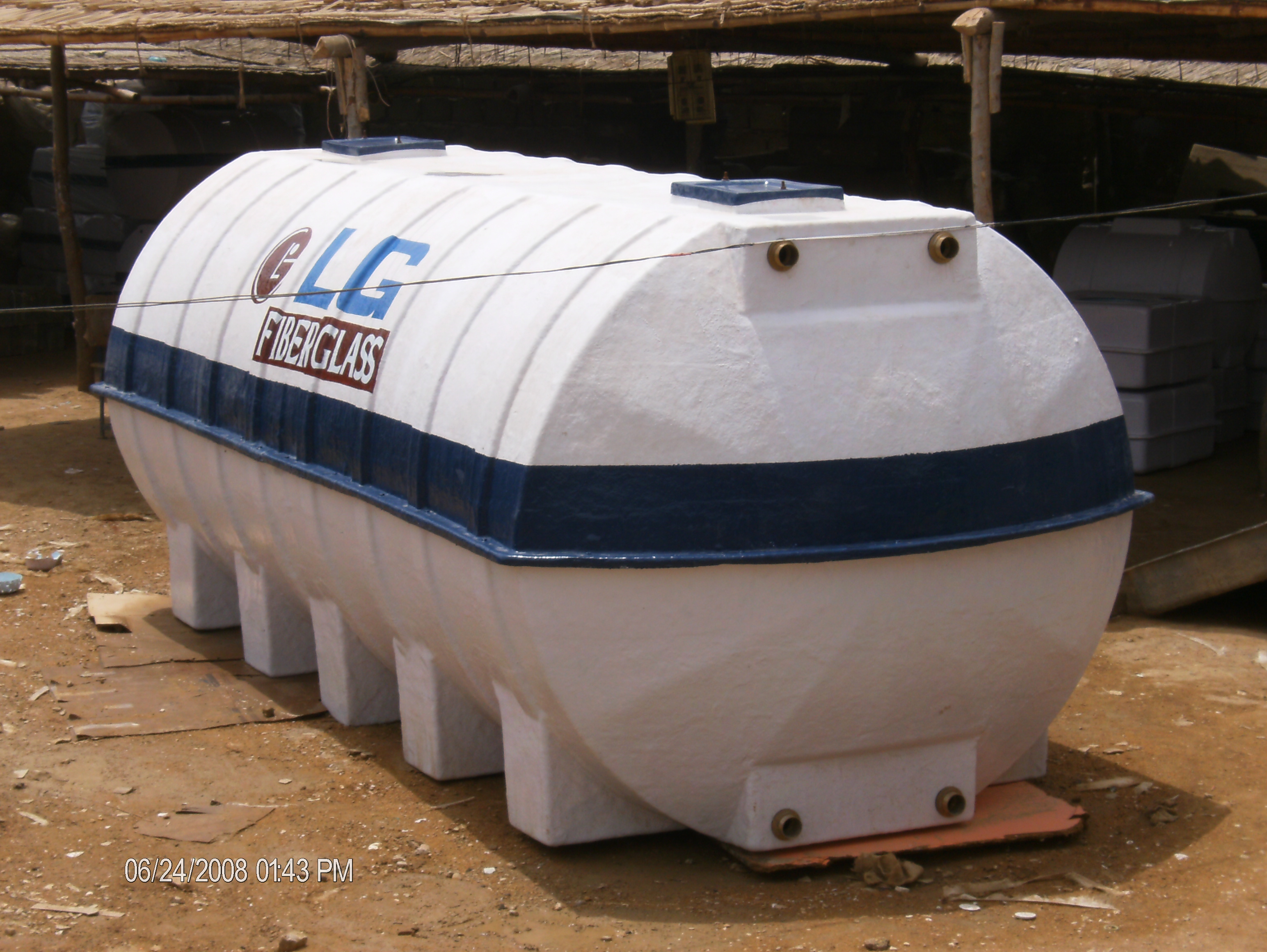 Fiberglass water tank 5000US gallons.
